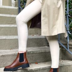 Bottine chelsea vegan Molly marron — vue portée style quotidien