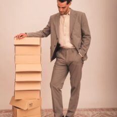 Oxford vegan Brody noir — vue portée plein pied