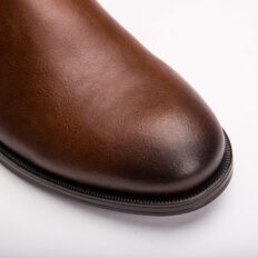 Chelsea boot vegan Basti marron — vue détaillée bout rond