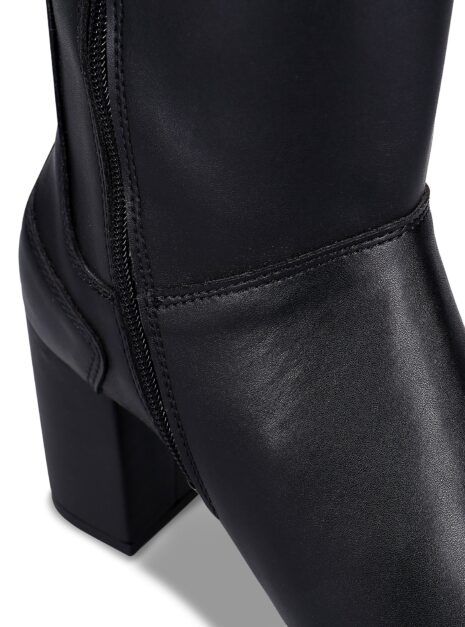 Botte haute vegan Greta noire — vue rapprochée talon et fermeture éclair