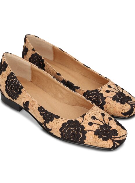 Louise_Brown_Cork_1_05b72e7a-ba65-460c-a355-3417524cb5cb.jpg ballerine vegan