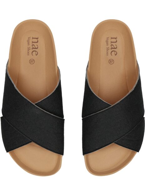 Sandales vegan Tupai noires unisexe — sangles croisées semelle matelassée